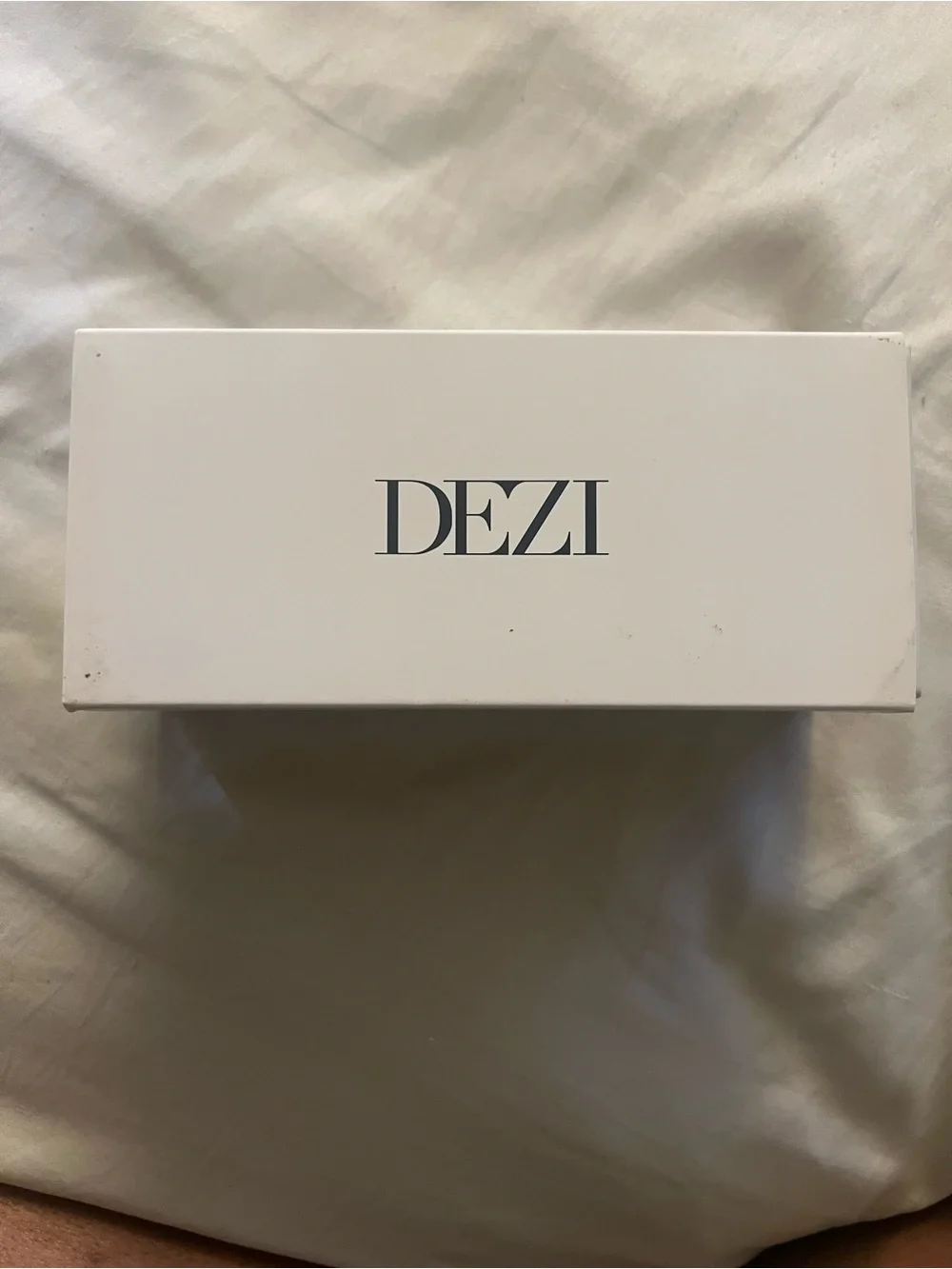 DEZI High Key Aviator Sunglasses in COLOR: GOLD / LIMESTONE / MOSS